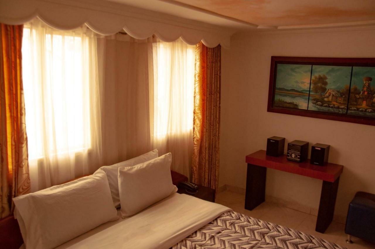 La Gran Fortaleza B&B 波哥大 外观 照片